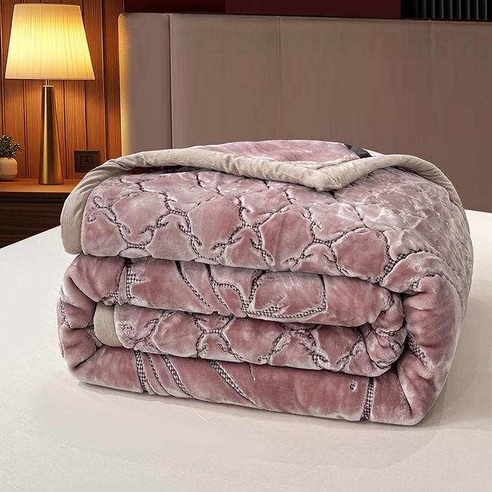 91家纺网 家纺一手货源 找家纺 凯轩毛毯网销专供 2026新款仿刺绣双层加厚压花云毯 绛紫色