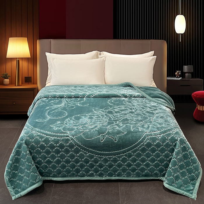 凯轩毛毯网销专供 2026新款仿刺绣双层加厚压花云毯 孔雀绿