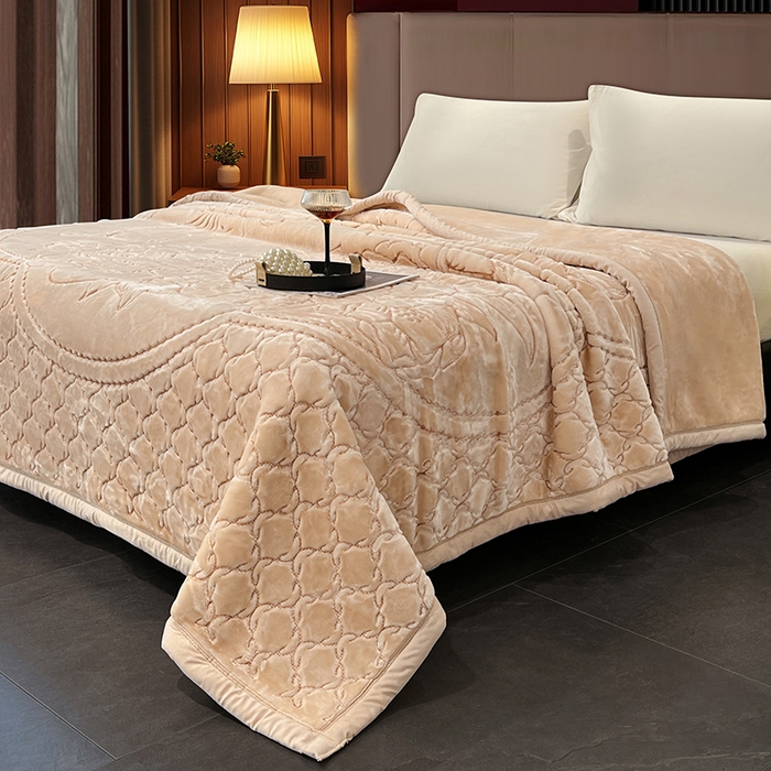 91家纺网 家纺一手货源 找家纺 凯轩毛毯网销专供 2026新款仿刺绣双层加厚压花云毯 奶油咖