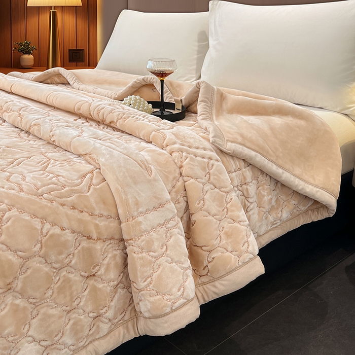 91家纺网 家纺一手货源 找家纺 凯轩毛毯网销专供 2026新款仿刺绣双层加厚压花云毯 奶油咖