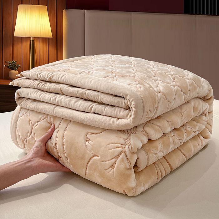 91家纺网 家纺一手货源 找家纺 凯轩毛毯网销专供 2026新款仿刺绣双层加厚压花云毯 奶油咖