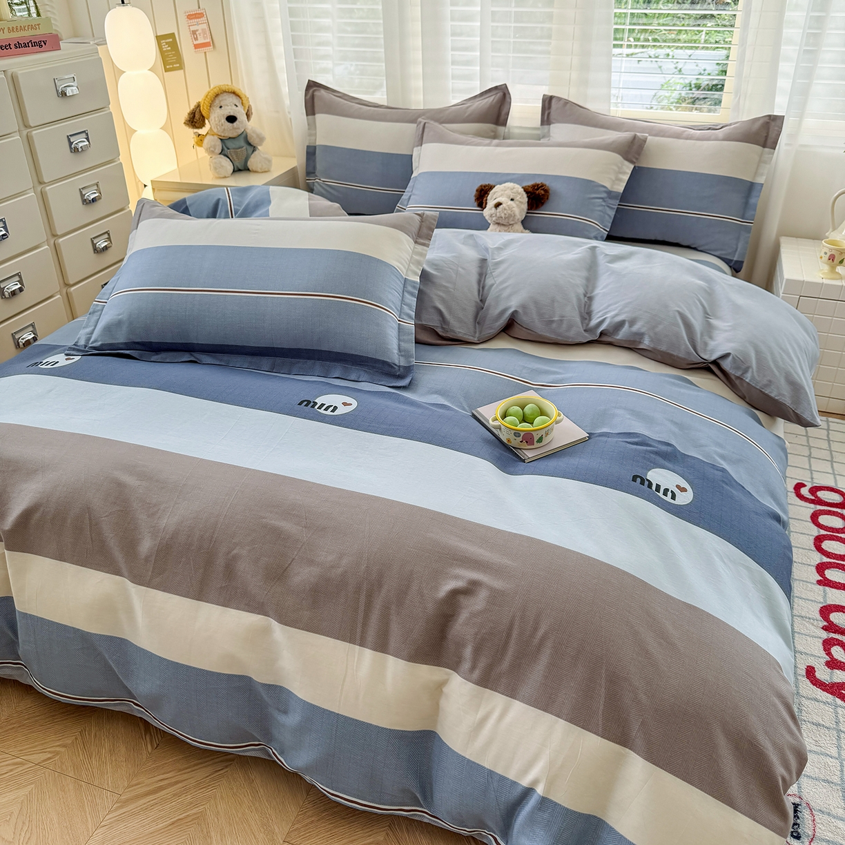 91家纺网 家纺一手货源 找家纺 尚帛 2026新款全棉品质喷气印花爆款四件套 多规格套件 单品系列-四件套 时尚慕斯