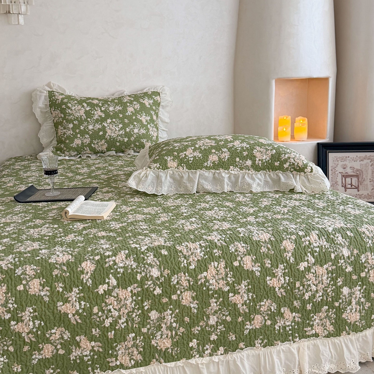 91家纺网 家纺一手货源 找家纺 琳可家居 2026新款印花全棉双层纱床盖棉布花边高温水洗A类标准夹棉可机洗 巴黎春天