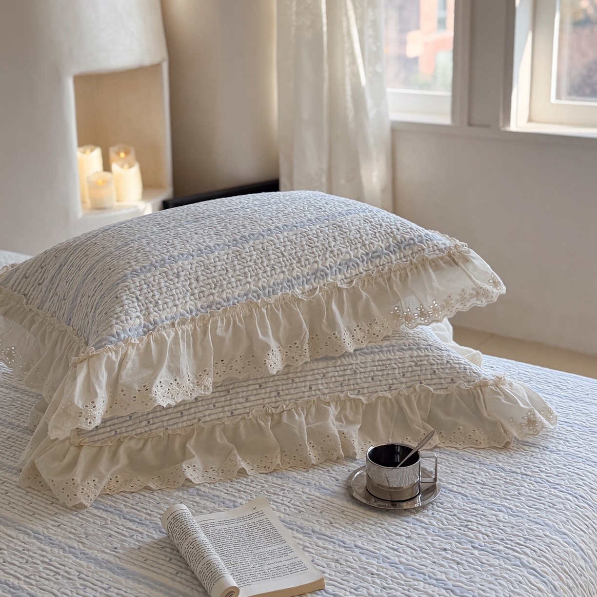 91家纺网 家纺一手货源 找家纺 琳可家居 2026新款印花全棉双层纱床盖棉布花边高温水洗A类标准夹棉可机洗 多彩爱心-蓝