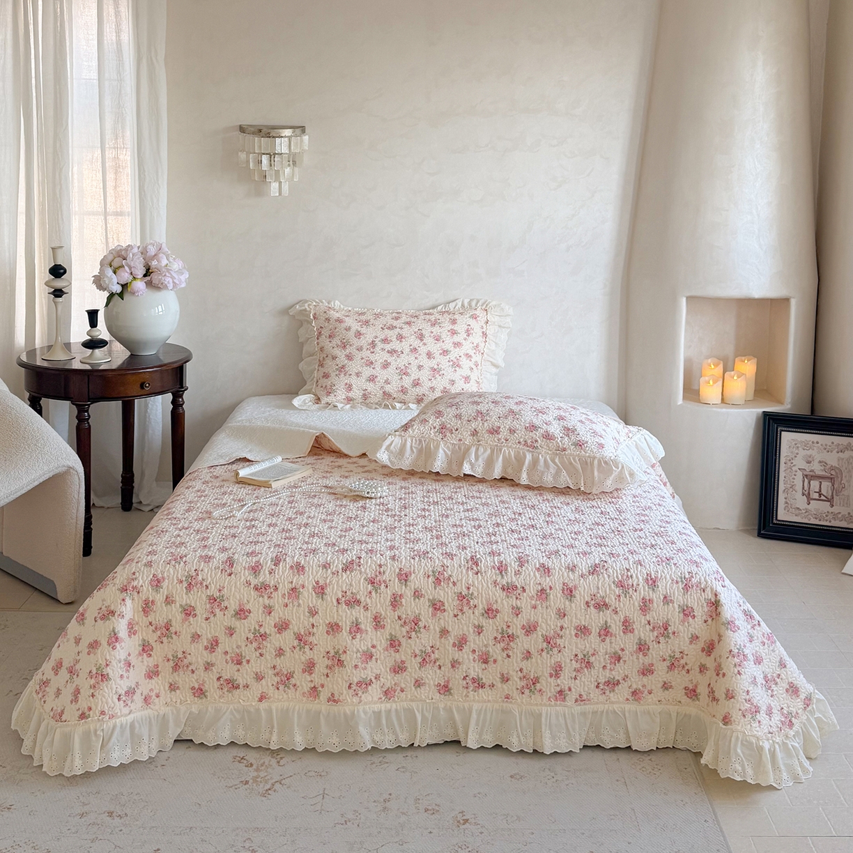 91家纺网 家纺一手货源 找家纺 琳可家居 2026新款印花全棉双层纱床盖棉布花边高温水洗A类标准夹棉可机洗 浮生如梦