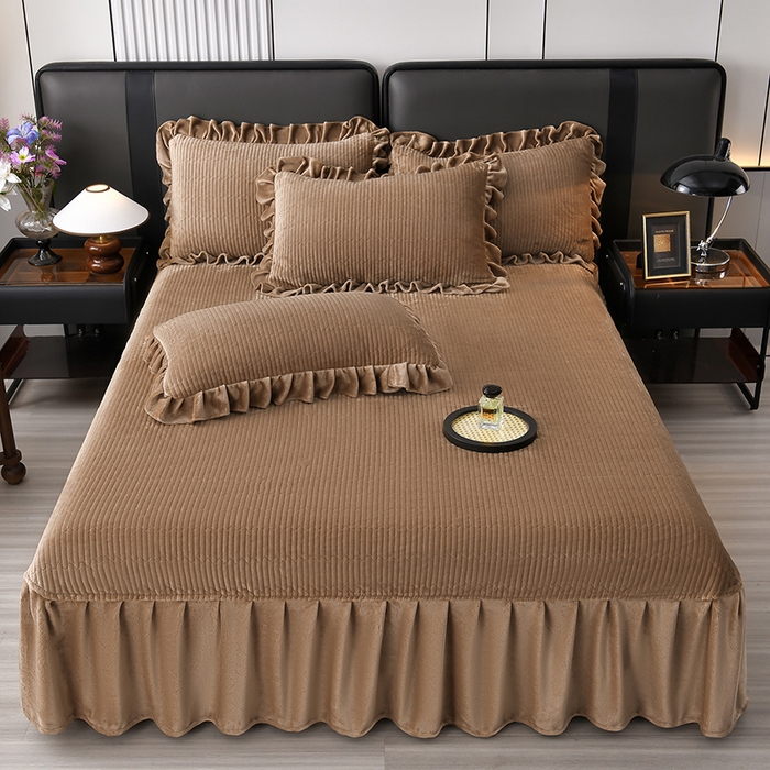 馨梦缘 2025新款亲肤舒适纯色高克重牛奶绒单床盖 条纹-深咖