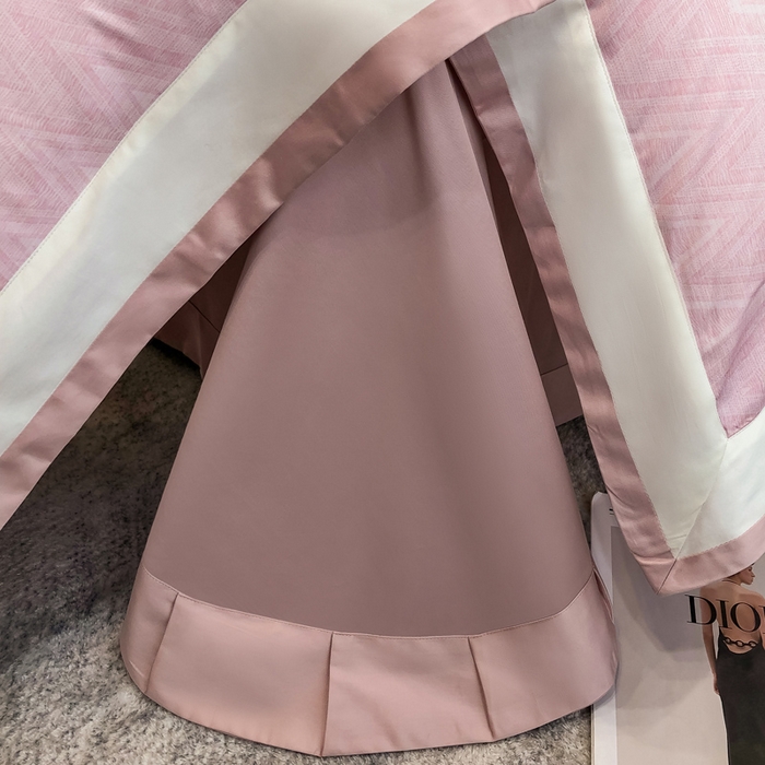 91家纺网 家纺一手货源 找家纺 若未家居 LOVEWE HOUSE 2026新款100S数码印花轻奢风四件套-波澜 波澜 公主粉