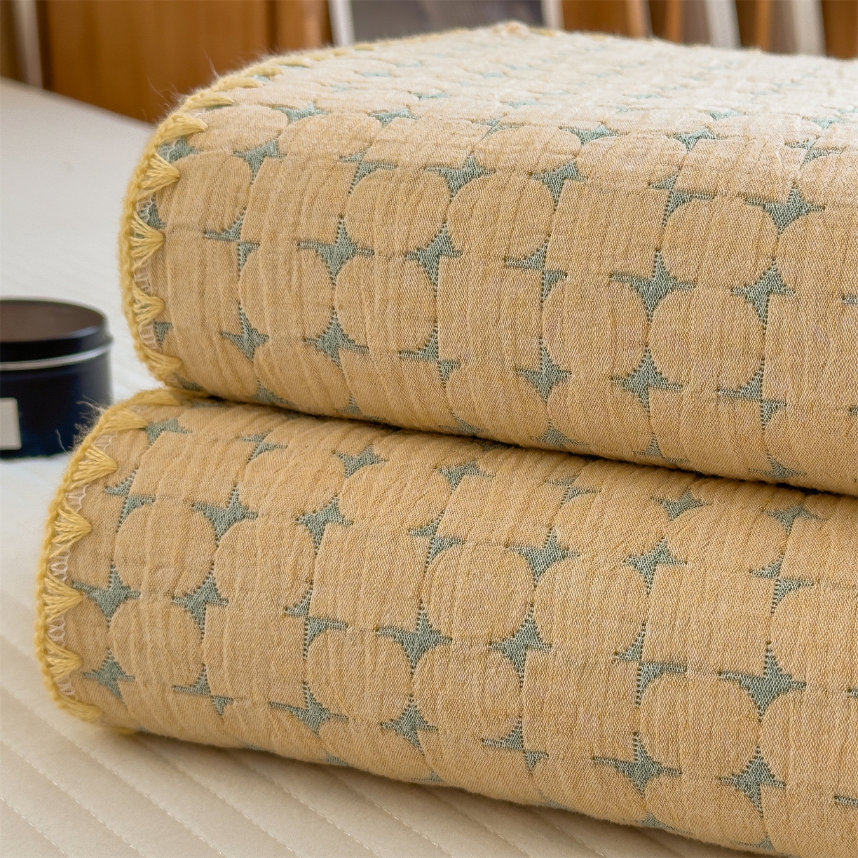 91家纺网 家纺一手货源 找家纺 兄弟坊 2025新款全棉三层纱多功能毛巾被（盖毯床单夏被）棉澜 棉澜-星悦黄