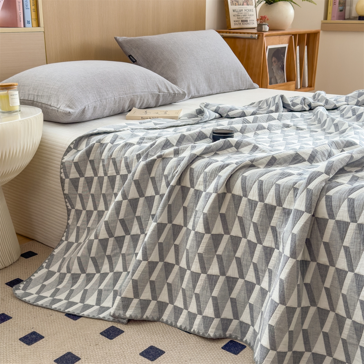 91家纺网 家纺一手货源 找家纺 兄弟坊 2025新款全棉三层纱多功能毛巾被（盖毯床单夏被）棉澜 棉澜-简纹灰白