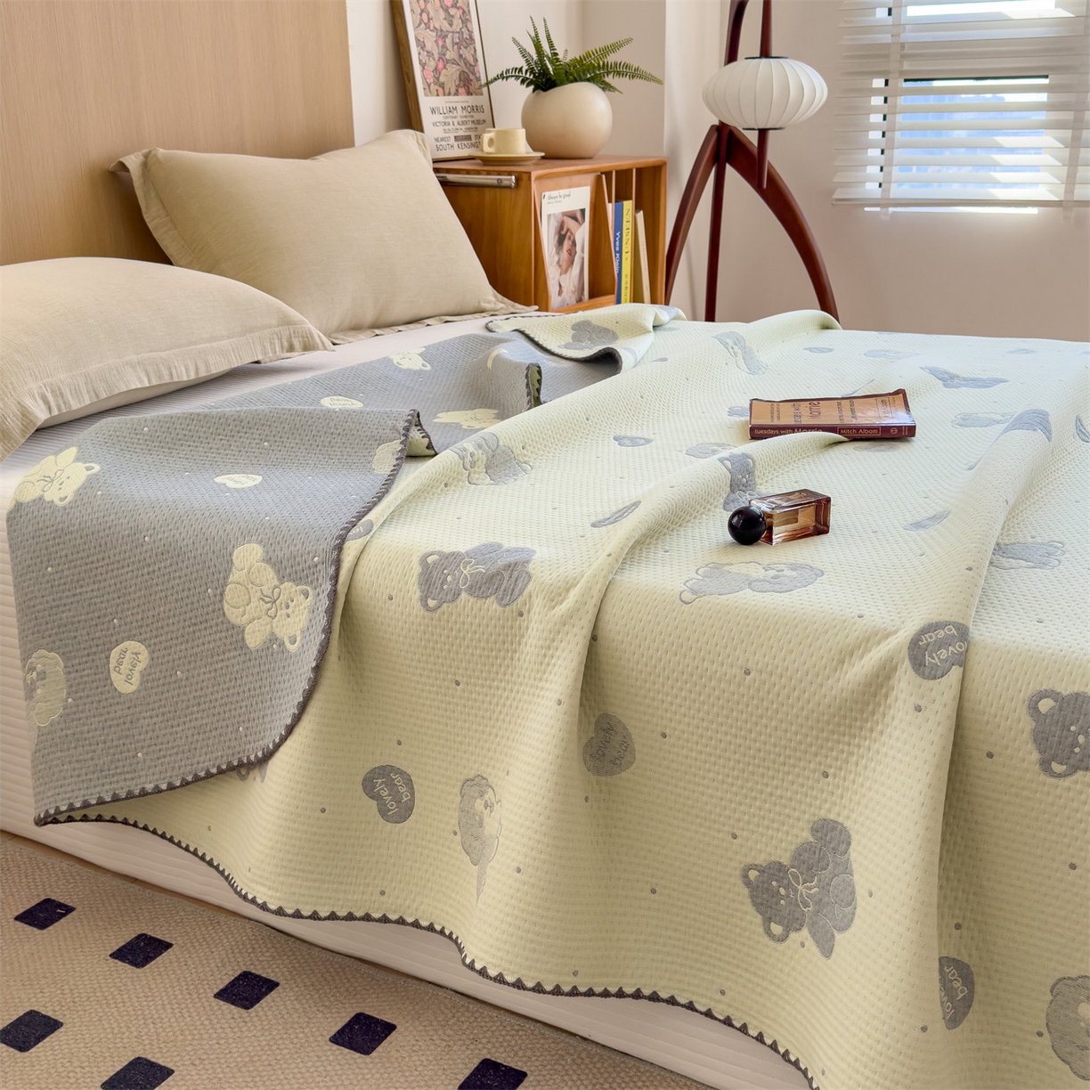 91家纺网 家纺一手货源 找家纺 兄弟坊 2025新款全棉三层纱多功能毛巾被（盖毯床单夏被）棉澜 棉澜-礼物熊