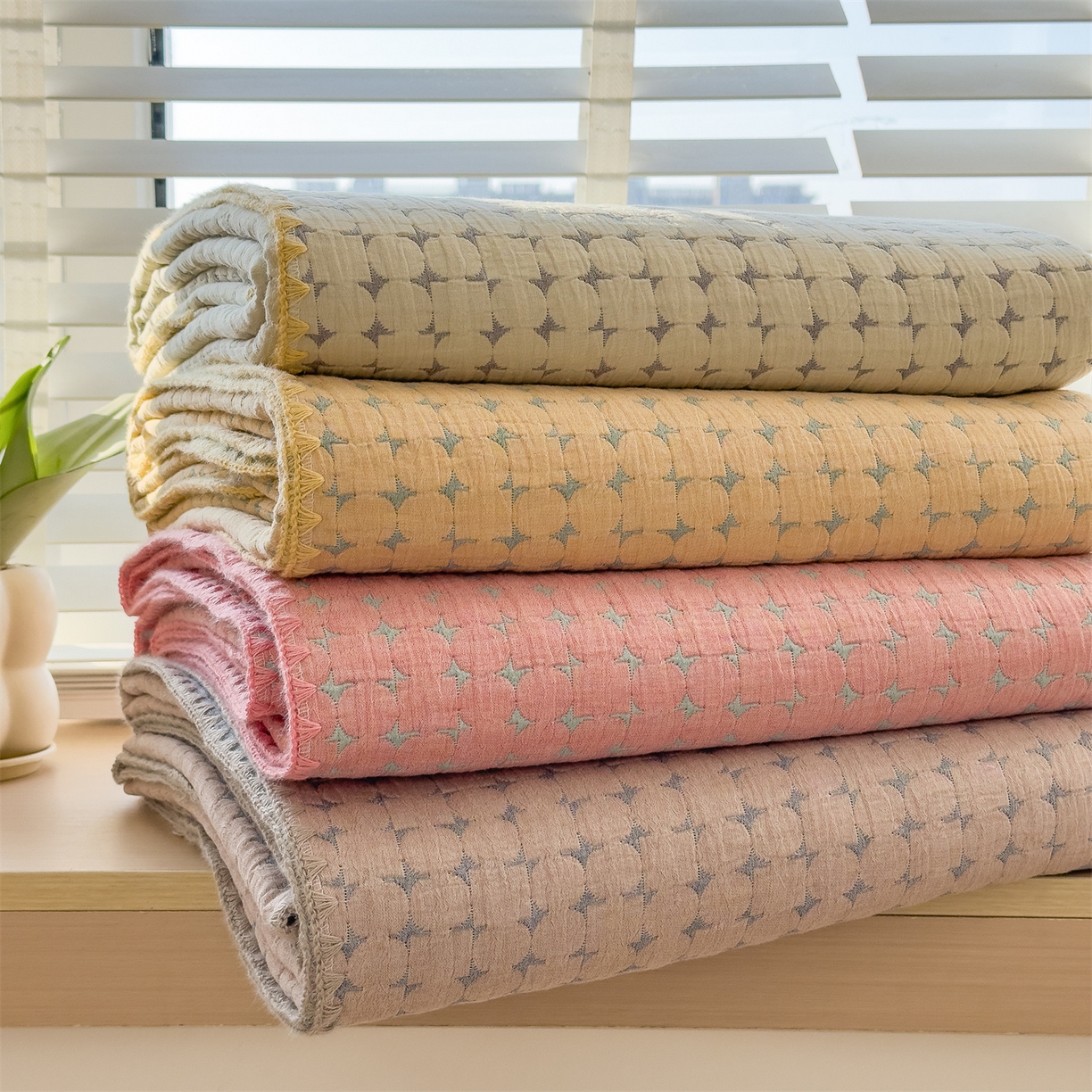 91家纺网 家纺一手货源 找家纺 兄弟坊 2025新款全棉三层纱多功能毛巾被（盖毯床单夏被）棉澜 组合图