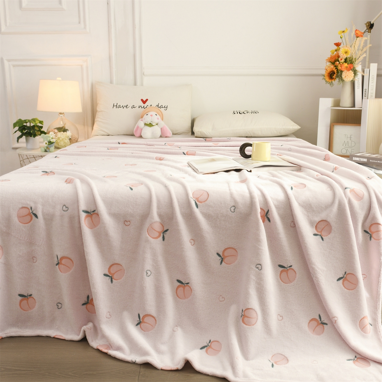 91家纺网 家纺一手货源 找家纺 恋绒家纺 2025新款云朵绒毛毯毯子多铺盖多功能盖毯绒 水蜜桃-粉