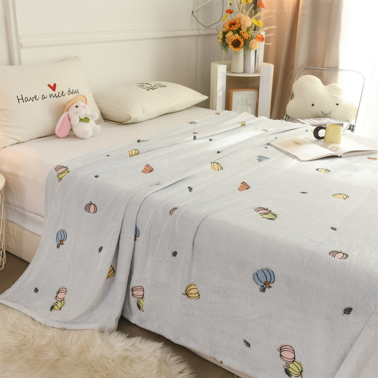 91家纺网 家纺一手货源 找家纺 恋绒家纺 2025新款云朵绒毛毯毯子多铺盖多功能盖毯绒 南瓜-灰