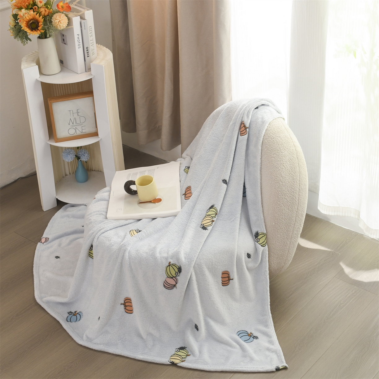 91家纺网 家纺一手货源 找家纺 恋绒家纺 2025新款云朵绒毛毯毯子多铺盖多功能盖毯绒 南瓜-灰