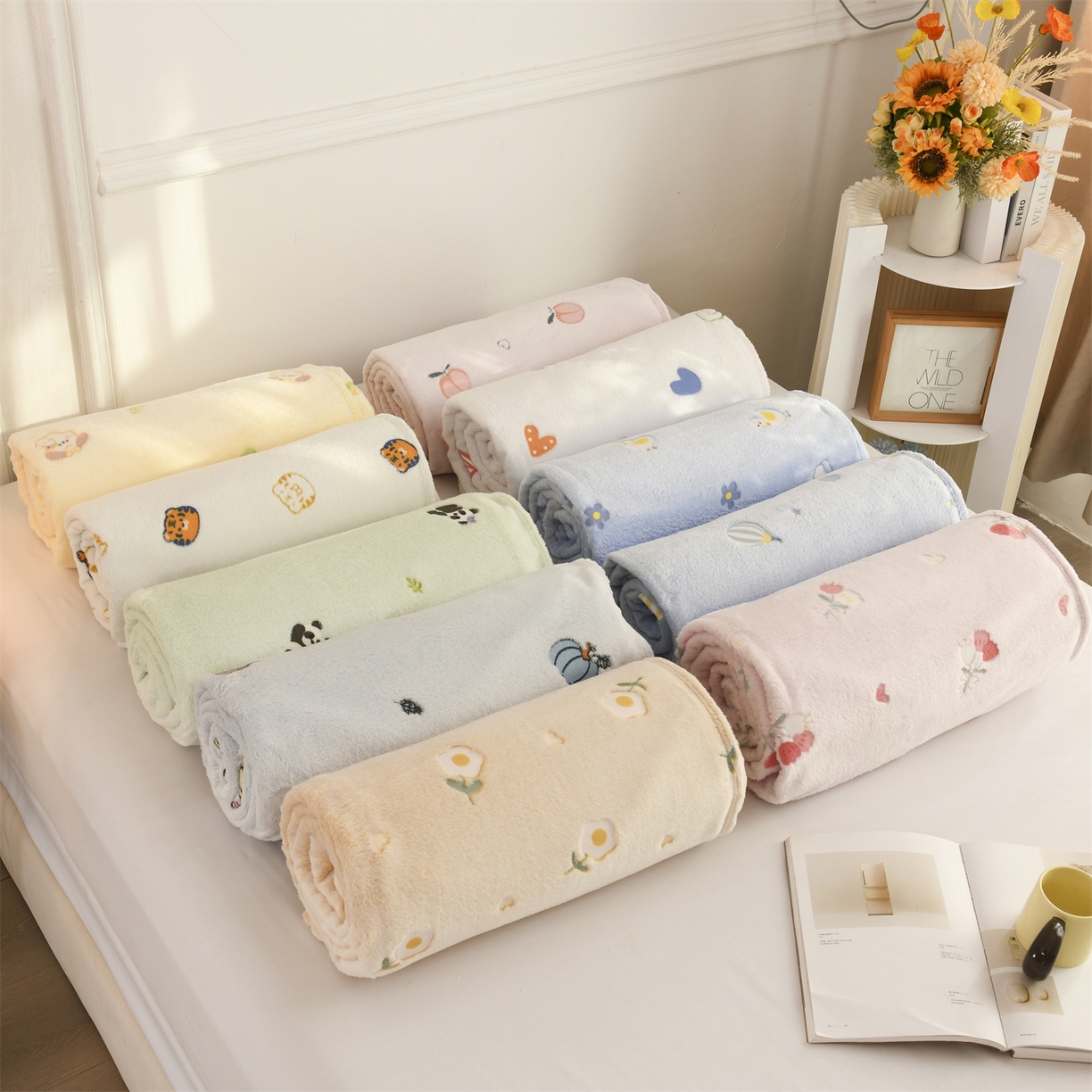 91家纺网 家纺一手货源 找家纺 恋绒家纺 2025新款云朵绒毛毯毯子多铺盖多功能盖毯绒 小兔-粉