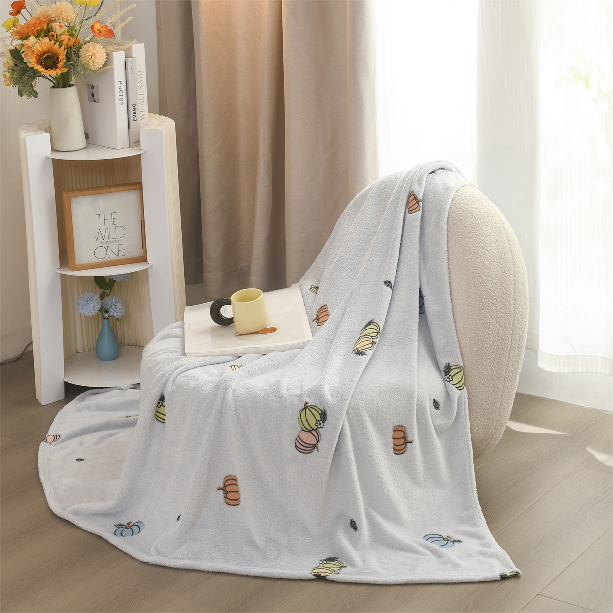 91家纺网 家纺一手货源 找家纺 恋绒家纺 2025新款云朵绒毛毯毯子多铺盖多功能盖毯绒 南瓜-灰