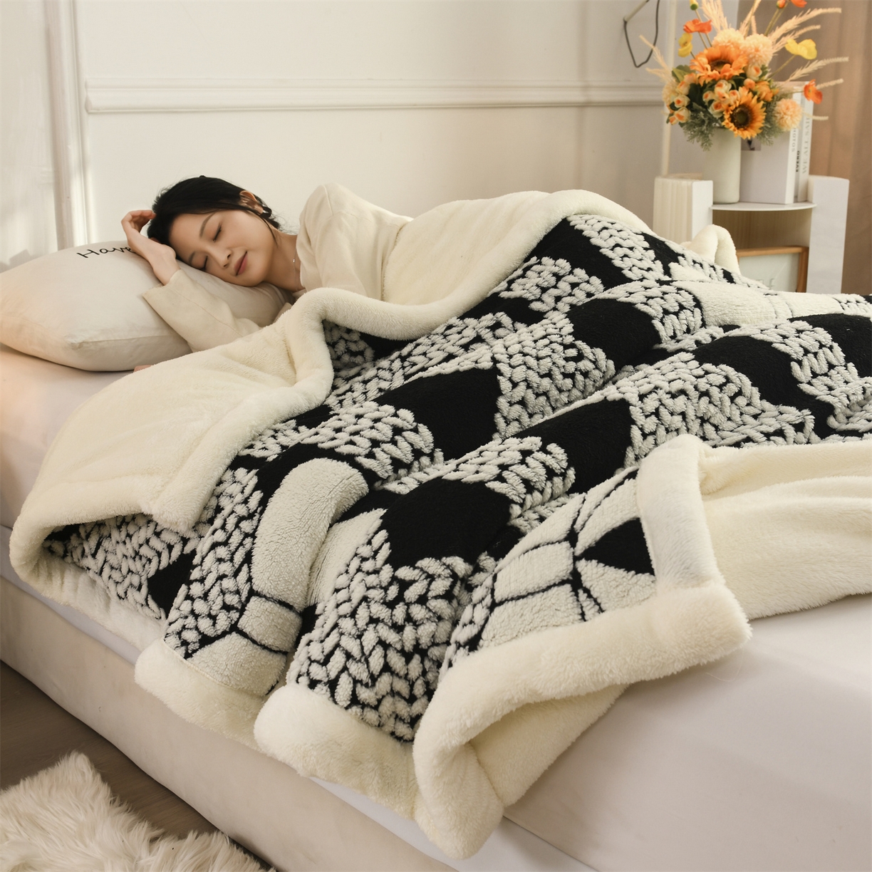 91家纺网 家纺一手货源 找家纺 恋绒家纺 2025新款阳离子三层舒棉绒毛毯毯子 爱心结