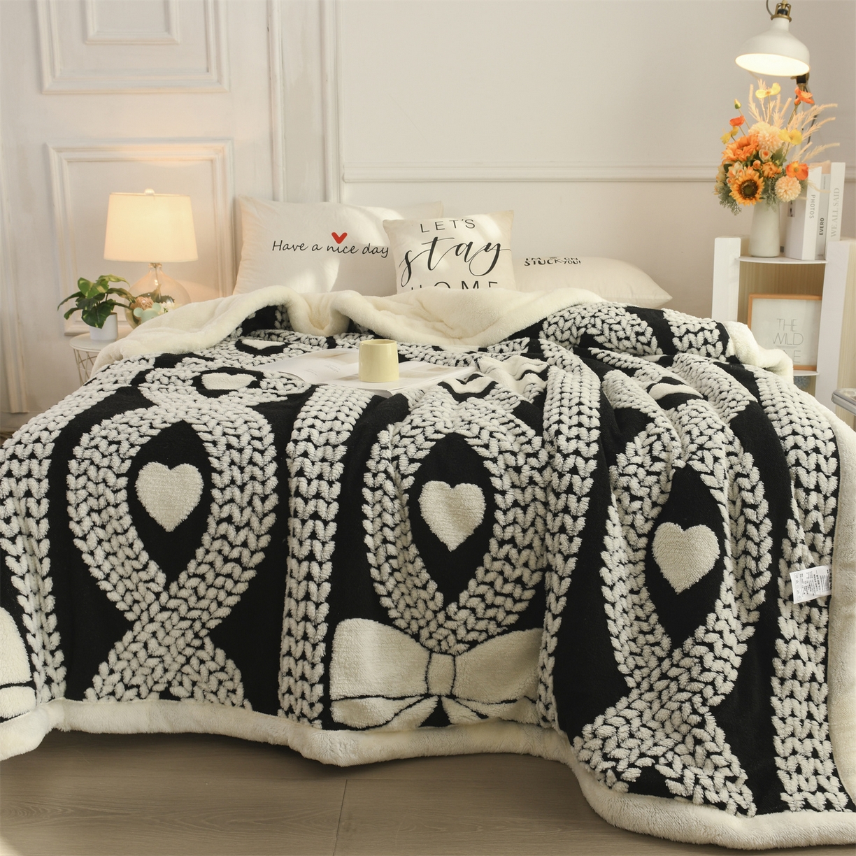 91家纺网 家纺一手货源 找家纺 恋绒家纺 2025新款阳离子三层舒棉绒毛毯毯子 爱心结
