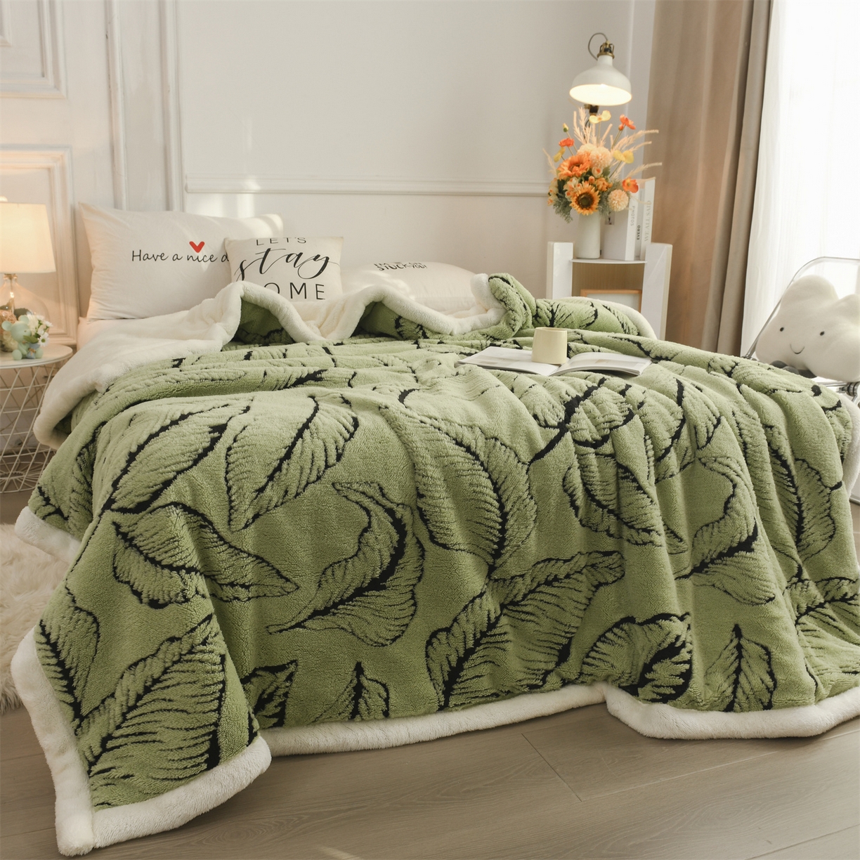 91家纺网 家纺一手货源 找家纺 恋绒家纺 2025新款阳离子三层舒棉绒毛毯毯子 蕉叶绿