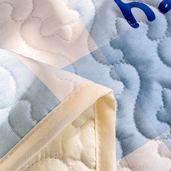 91家纺网 家纺一手货源 找家纺 （总）美达家纺 2026新款正版授权吉伊卡哇全棉床褥床盖单品床盖床盖单件（可定制）