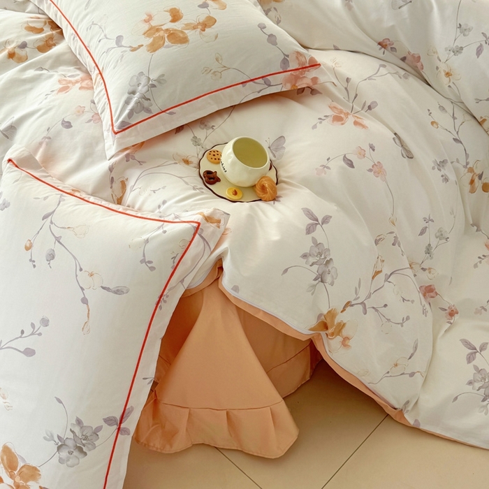 91家纺网 家纺一手货源 找家纺 艾迪尚家纺 2026新款133X76宽幅全棉纯棉印花四件套（有单品 可定制） 花弄影-米