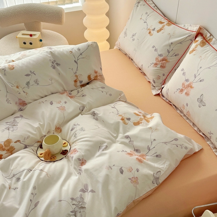 91家纺网 家纺一手货源 找家纺 艾迪尚家纺 2026新款133X76宽幅全棉纯棉印花四件套（有单品 可定制） 花弄影-米