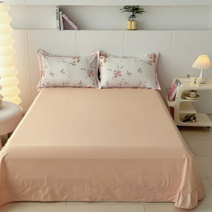 91家纺网 家纺一手货源 找家纺 艾迪尚家纺 2026新款133X76宽幅全棉纯棉印花四件套（有单品 可定制） 花弄影-米