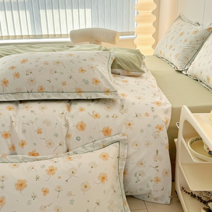 91家纺网 家纺一手货源 找家纺 艾迪尚家纺 2026新款133X76宽幅全棉纯棉印花四件套（有单品 可定制） 花仙子-黄