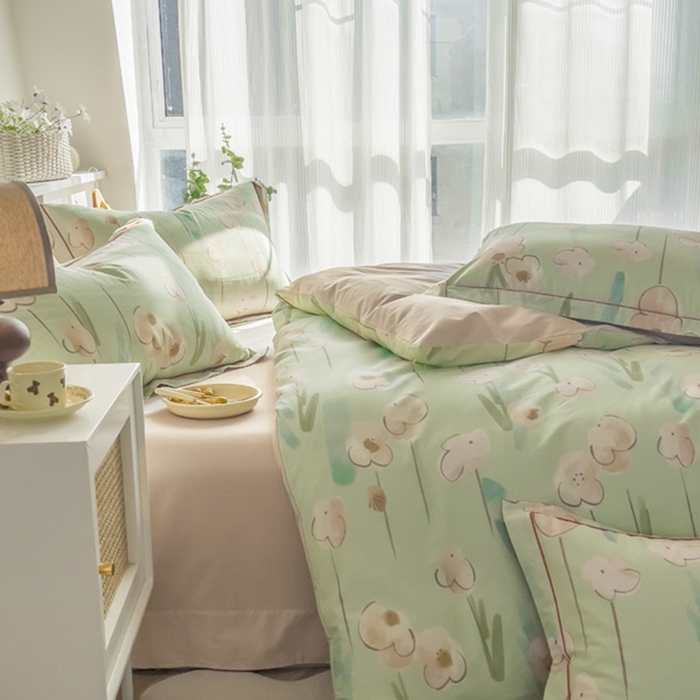 91家纺网 家纺一手货源 找家纺 艾迪尚家纺 2026新款133X76宽幅全棉纯棉印花四件套（有单品 可定制） 木槿-绿