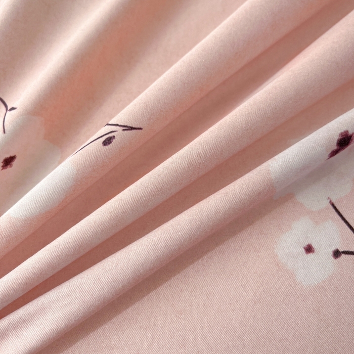 91家纺网 家纺一手货源 找家纺 艾迪尚家纺 2026新款133X76宽幅全棉纯棉印花四件套（有单品 可定制） 南意-粉