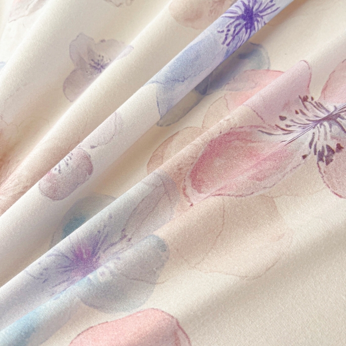 91家纺网 家纺一手货源 找家纺 艾迪尚家纺 2026新款133X76宽幅全棉纯棉印花四件套（有单品 可定制） 若芙-兰