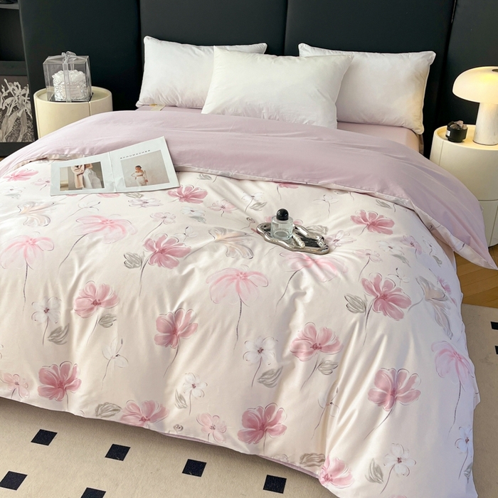 91家纺网 家纺一手货源 找家纺 艾迪尚家纺 2026新款133X76宽幅全棉纯棉印花四件套（有单品 可定制） 盛夏-紫