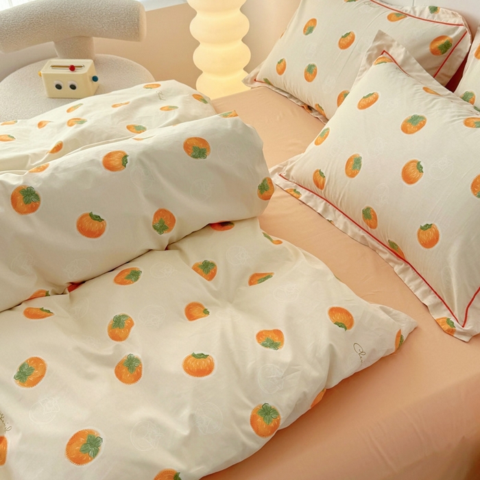 91家纺网 家纺一手货源 找家纺 艾迪尚家纺 2026新款133X76宽幅全棉纯棉印花四件套（有单品 可定制） 柿如意-桔