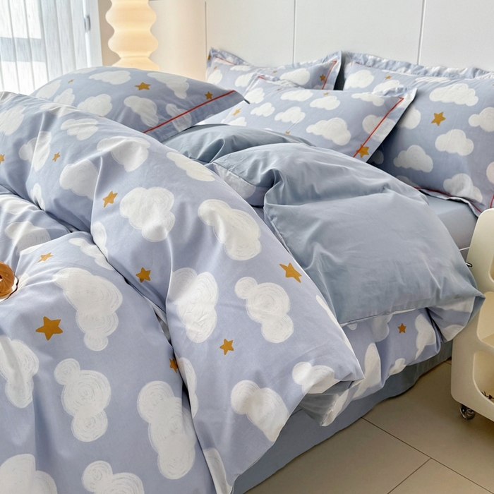 91家纺网 家纺一手货源 找家纺 艾迪尚家纺 2026新款133X76宽幅全棉纯棉印花四件套（有单品 可定制） 踏浪-蓝