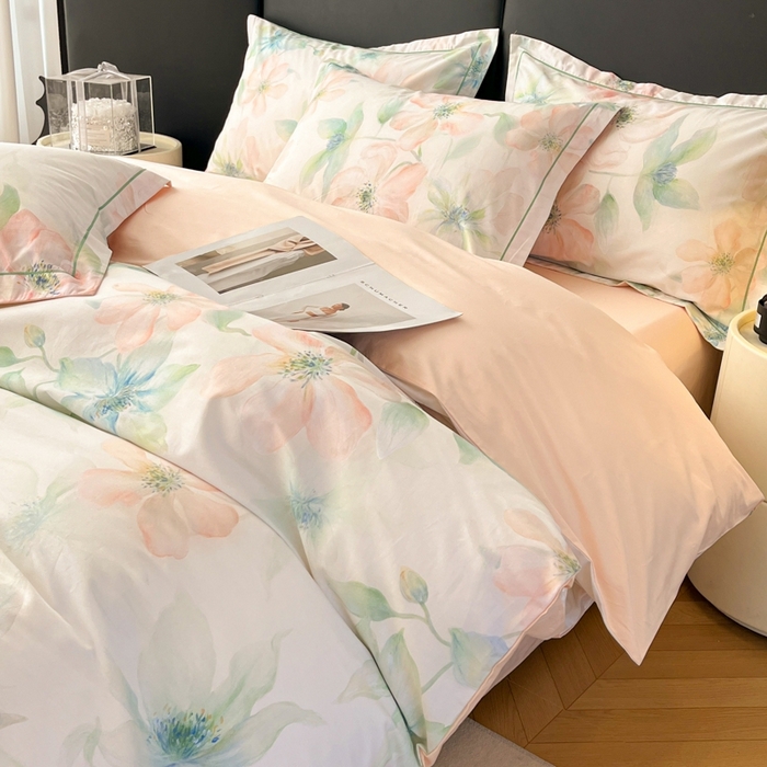 91家纺网 家纺一手货源 找家纺 艾迪尚家纺 2026新款133X76宽幅全棉纯棉印花四件套（有单品 可定制） 晓城时光-绿