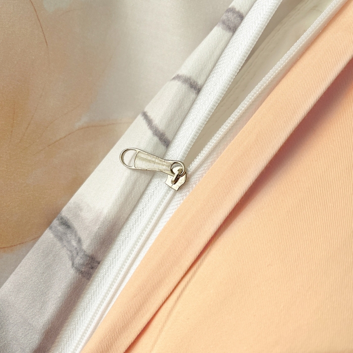 91家纺网 家纺一手货源 找家纺 艾迪尚家纺 2026新款133X76宽幅全棉纯棉印花四件套（有单品 可定制） 星荷-桔