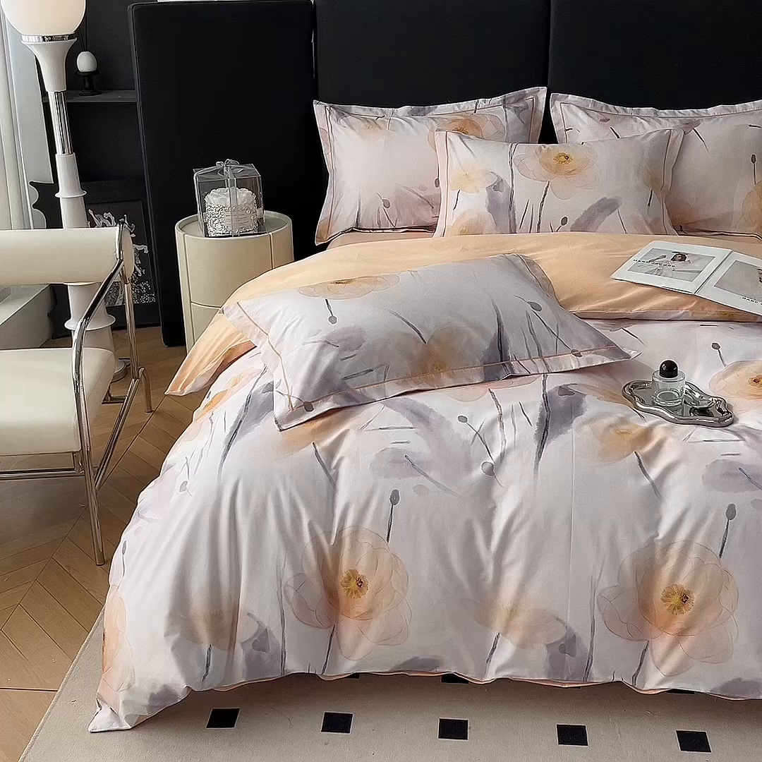 91家纺网 家纺一手货源 找家纺 艾迪尚家纺 2026新款133X76宽幅全棉纯棉印花四件套（有单品 可定制） 星荷-桔