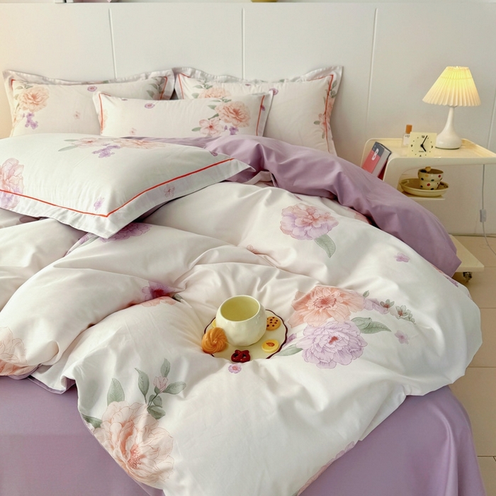 91家纺网 家纺一手货源 找家纺 艾迪尚家纺 2026新款133X76宽幅全棉纯棉印花四件套（有单品 可定制） 长相思-紫