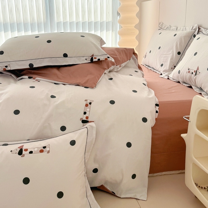 91家纺网 家纺一手货源 找家纺 艾迪尚家纺 2026新款133X76宽幅全棉纯棉印花四件套（有单品 可定制） 芝士狗