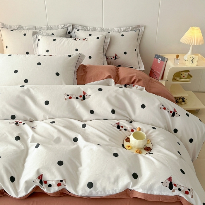 91家纺网 家纺一手货源 找家纺 艾迪尚家纺 2026新款133X76宽幅全棉纯棉印花四件套（有单品 可定制） 芝士狗