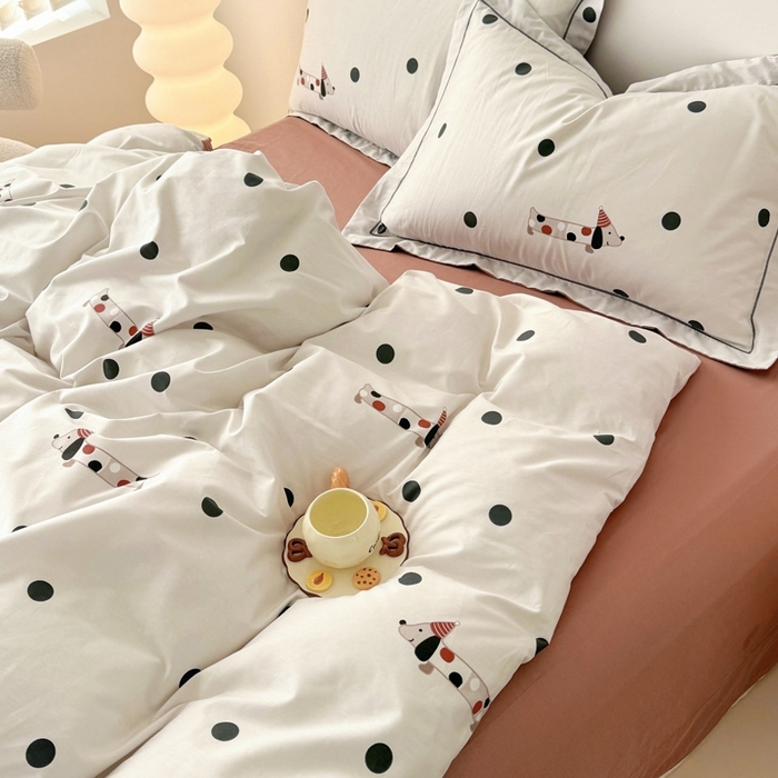 91家纺网 家纺一手货源 找家纺 艾迪尚家纺 2026新款133X76宽幅全棉纯棉印花四件套（有单品 可定制） 芝士狗