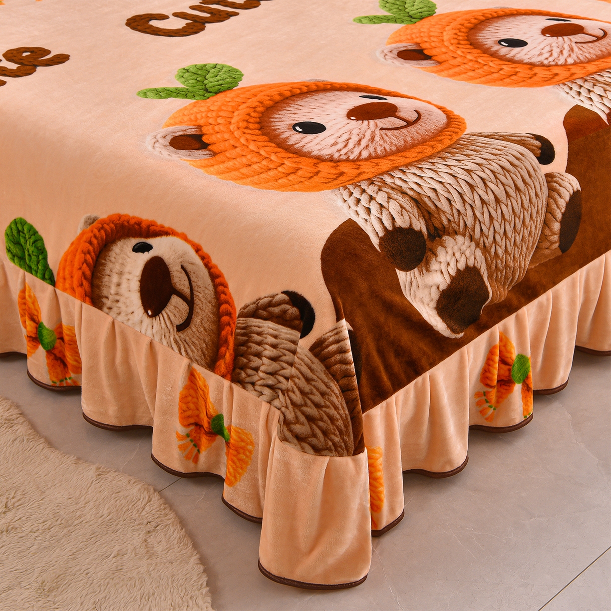 91家纺网 家纺一手货源 找家纺 博兰蒂 2025新款床裙款高克重牛奶绒印花四件套 可爱熊