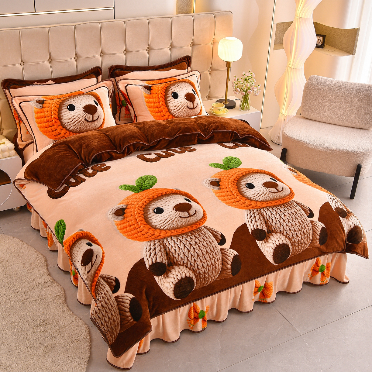 91家纺网 家纺一手货源 找家纺 博兰蒂 2025新款床裙款高克重牛奶绒印花四件套 可爱熊