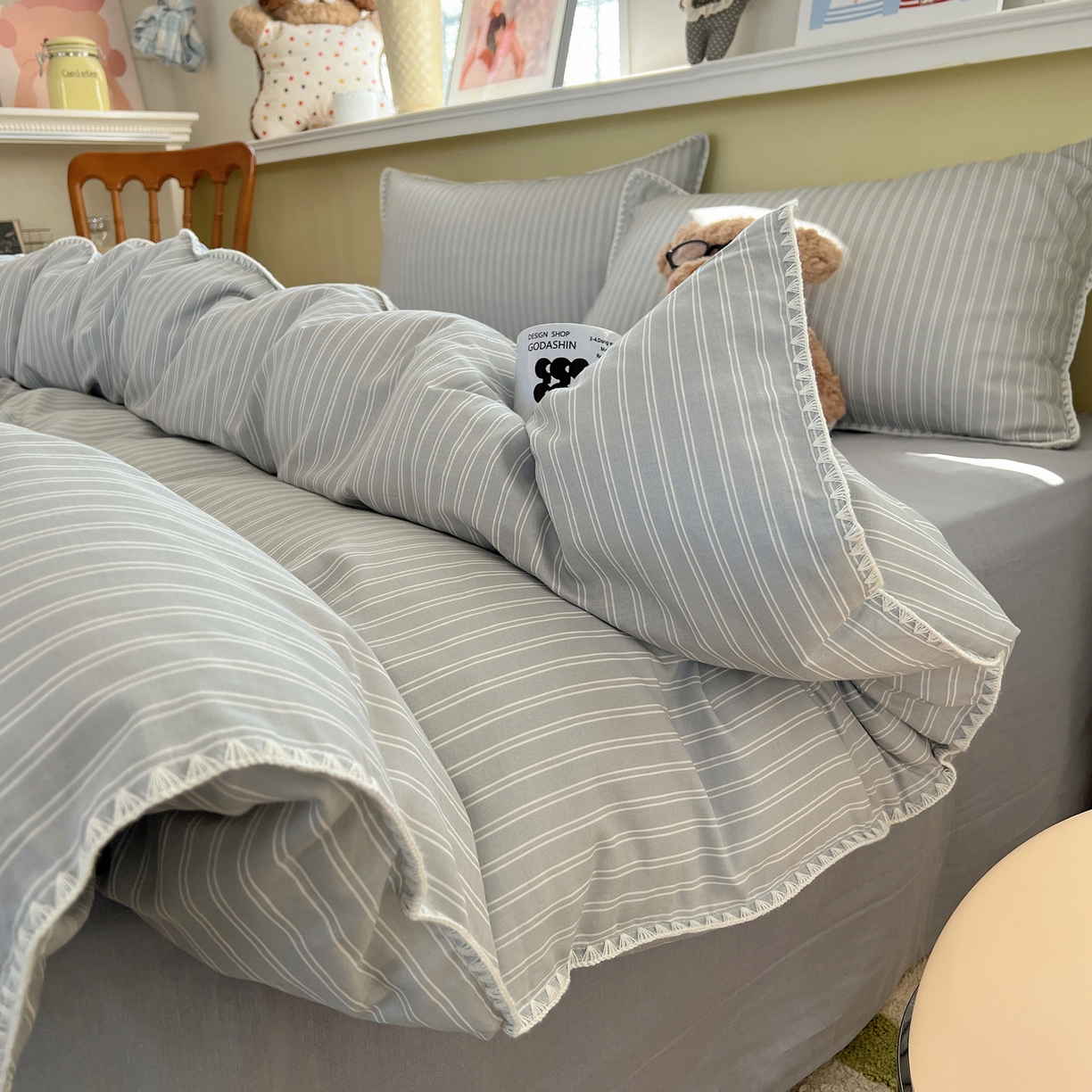 91家纺网 家纺一手货源 找家纺 曼之夏 2026新款全棉纯棉有氧双层纱贝壳边四件套 贝壳边休闲条纹