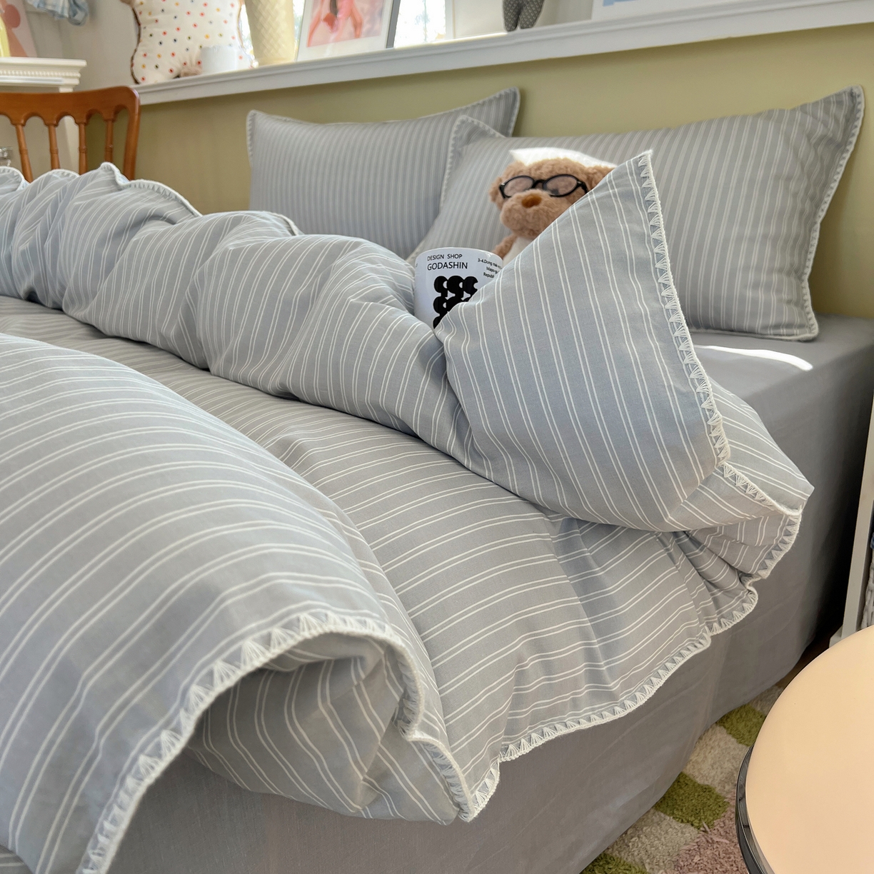 91家纺网 家纺一手货源 找家纺 曼之夏 2026新款全棉纯棉有氧双层纱贝壳边四件套 贝壳边休闲条纹