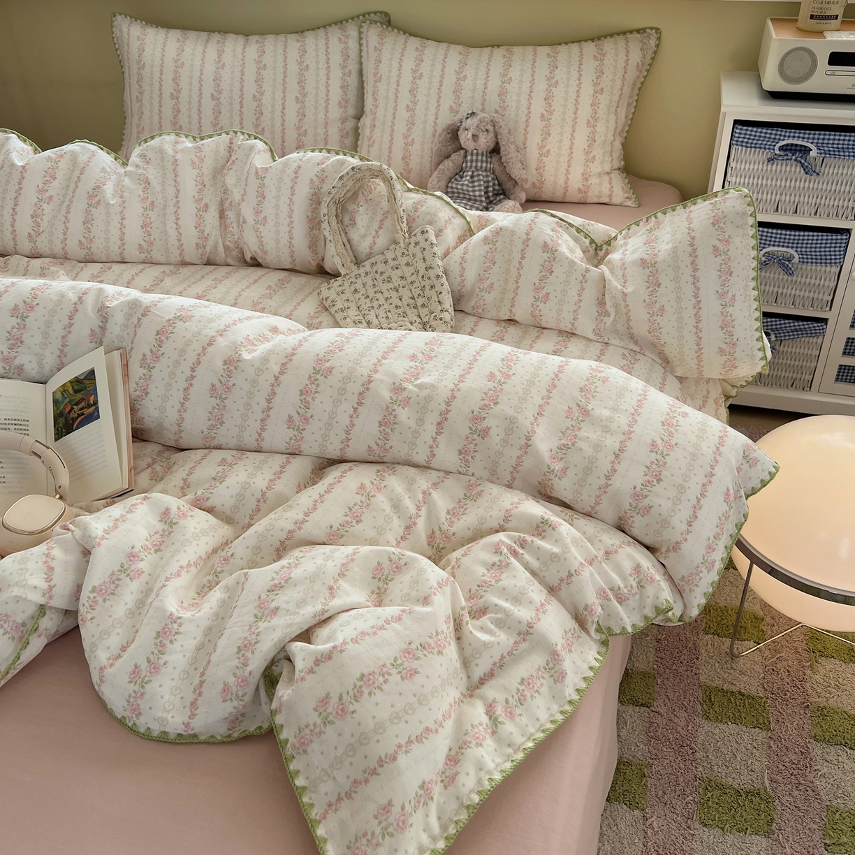 91家纺网 家纺一手货源 找家纺 曼之夏 2026新款全棉纯棉有氧双层纱贝壳边四件套 贝壳边亭亭玉立