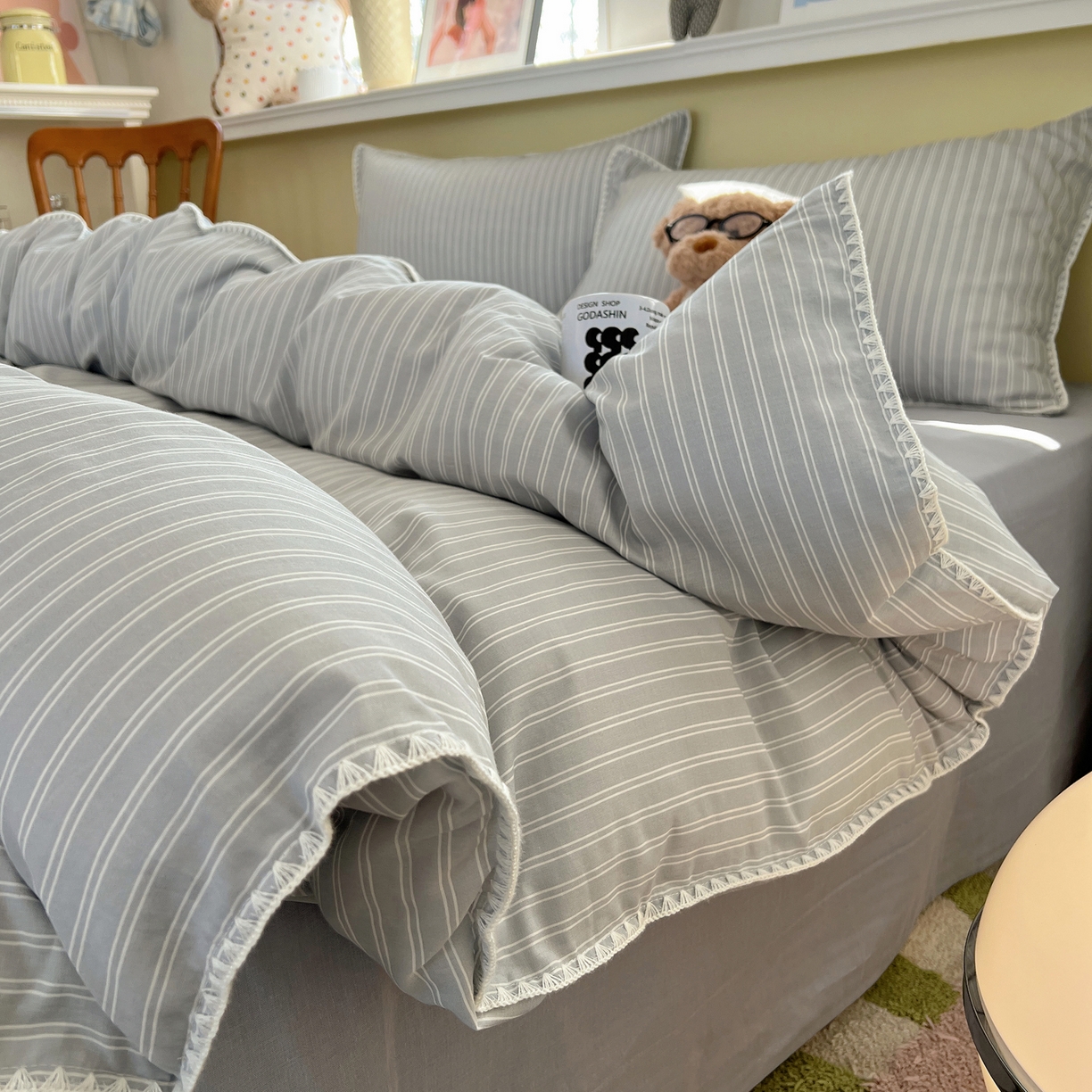 91家纺网 家纺一手货源 找家纺 曼之夏 2026新款全棉纯棉有氧双层纱贝壳边四件套 贝壳边休闲条纹