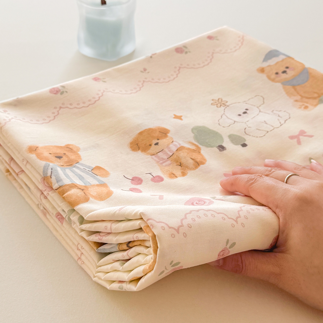 91家纺网 家纺一手货源 找家纺 尚帛 2026新款全棉时尚印花单床单 可颂日记