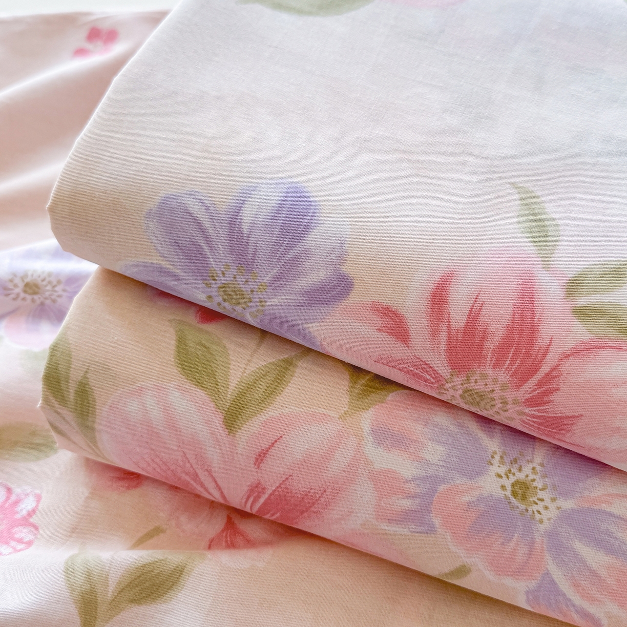 91家纺网 家纺一手货源 找家纺 尚帛 2026新款全棉时尚印花单床单 如玉如兰