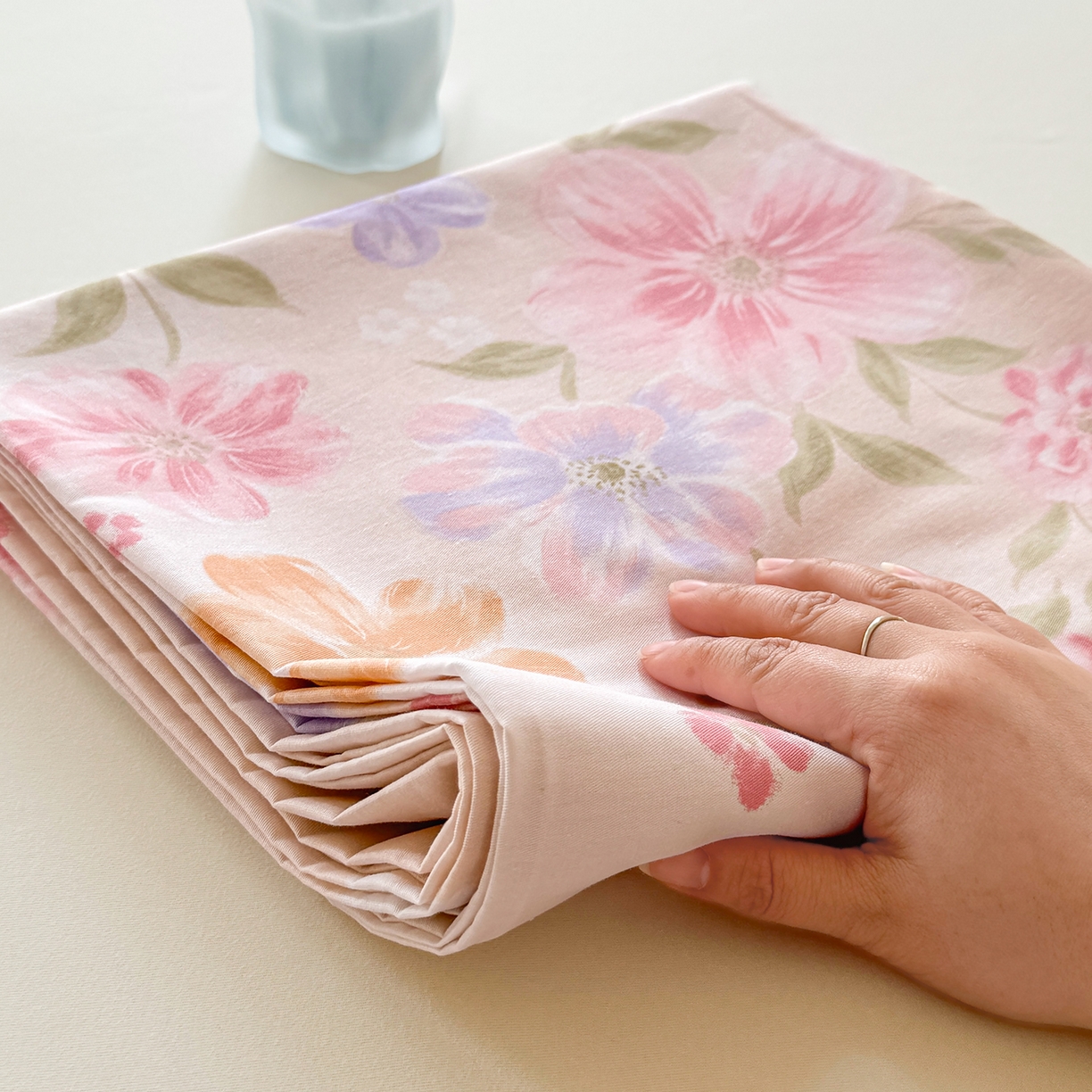 91家纺网 家纺一手货源 找家纺 尚帛 2026新款全棉时尚印花单床单 如玉如兰